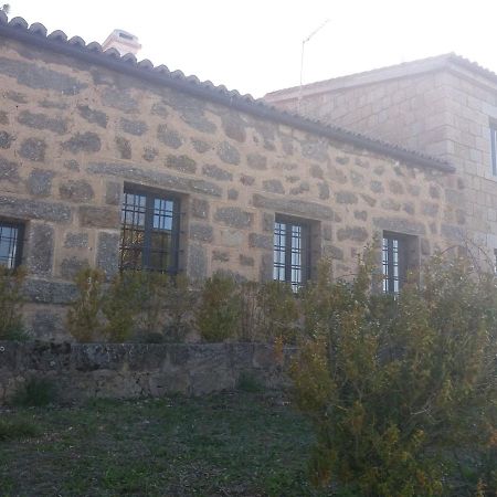 Casa Rural De Benjamin Palencia Villafranca de la Sierra Ngoại thất bức ảnh