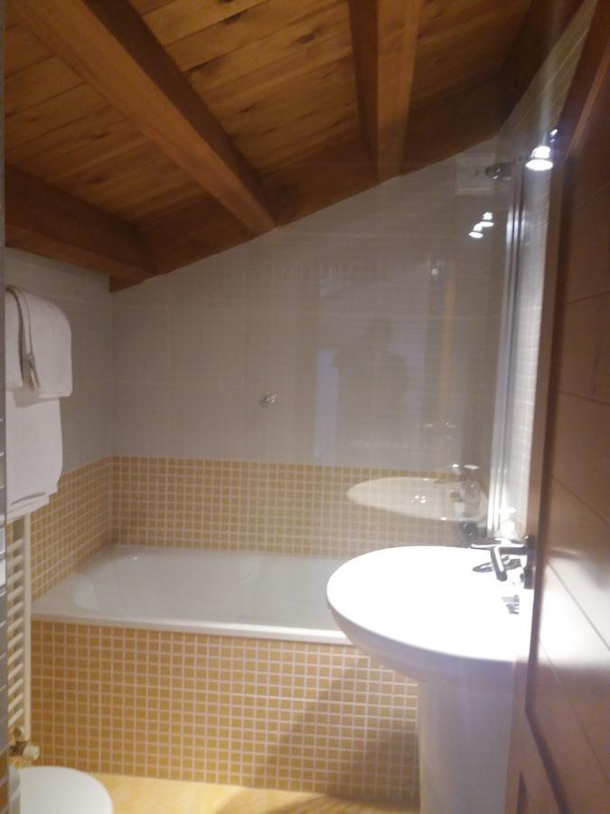 Casa Rural De Benjamin Palencia Villafranca de la Sierra Ngoại thất bức ảnh