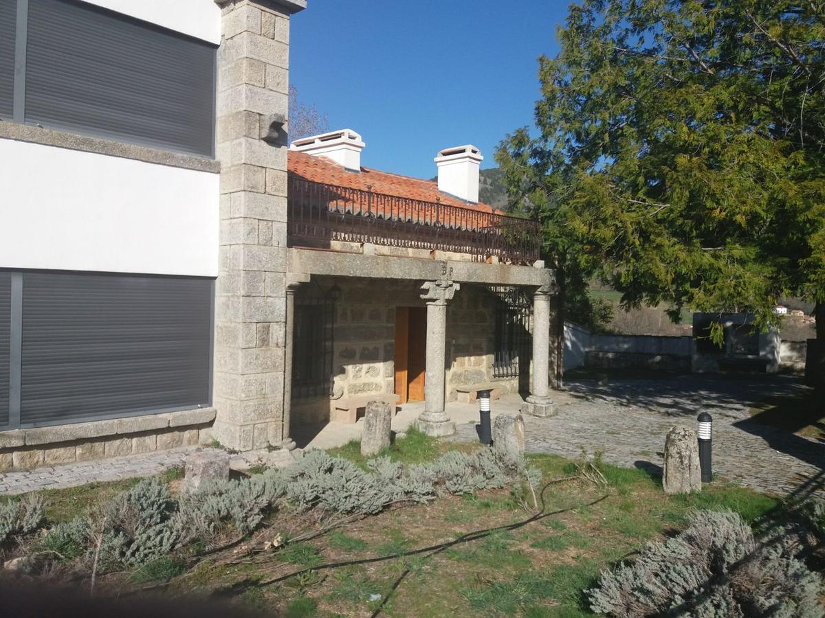 Casa Rural De Benjamin Palencia Villafranca de la Sierra Ngoại thất bức ảnh